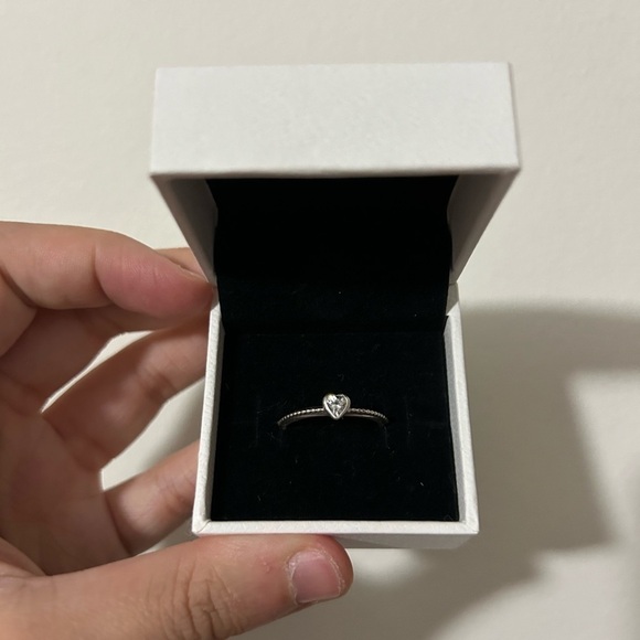 Pandora Heart  Ring - Picture 1 of 3